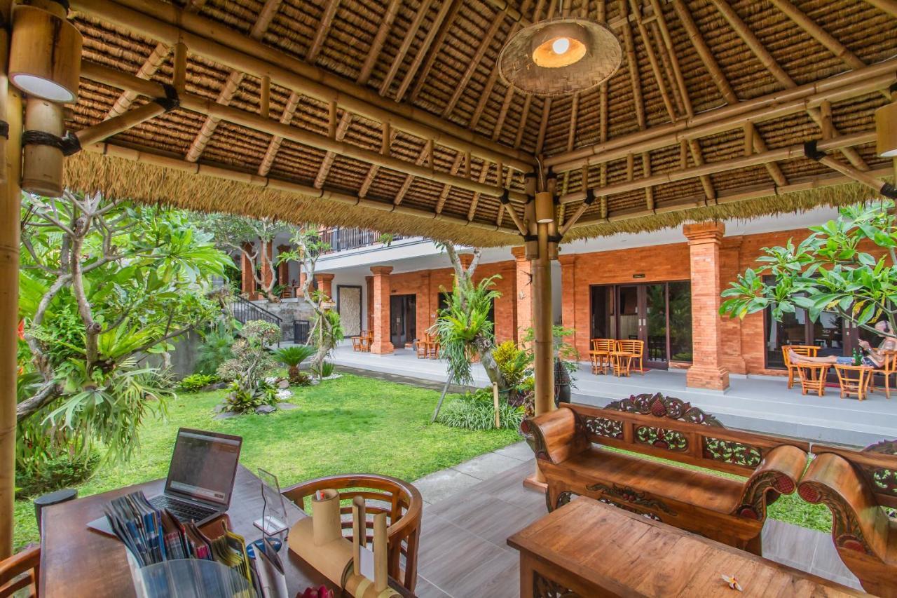 Ratna Guest House Ubud  Exterior photo